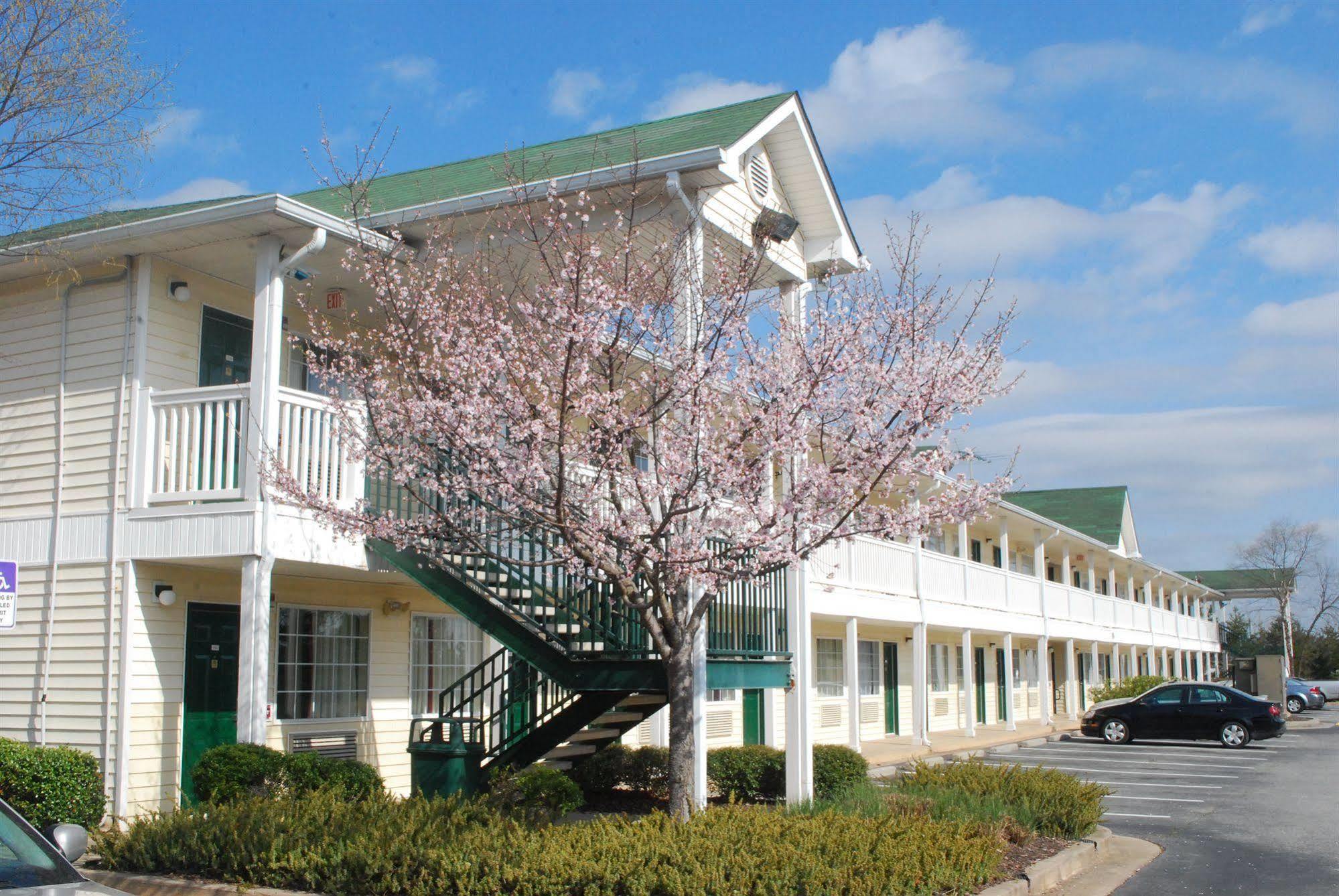 Intown Suites Extended Stay Atlanta Ga - Cumming Exterior foto